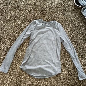 No Boundaries Gray Long Sleeve Women's Tee